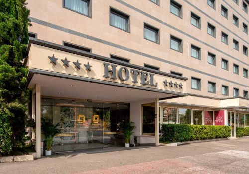 AmericanPalace-high-1